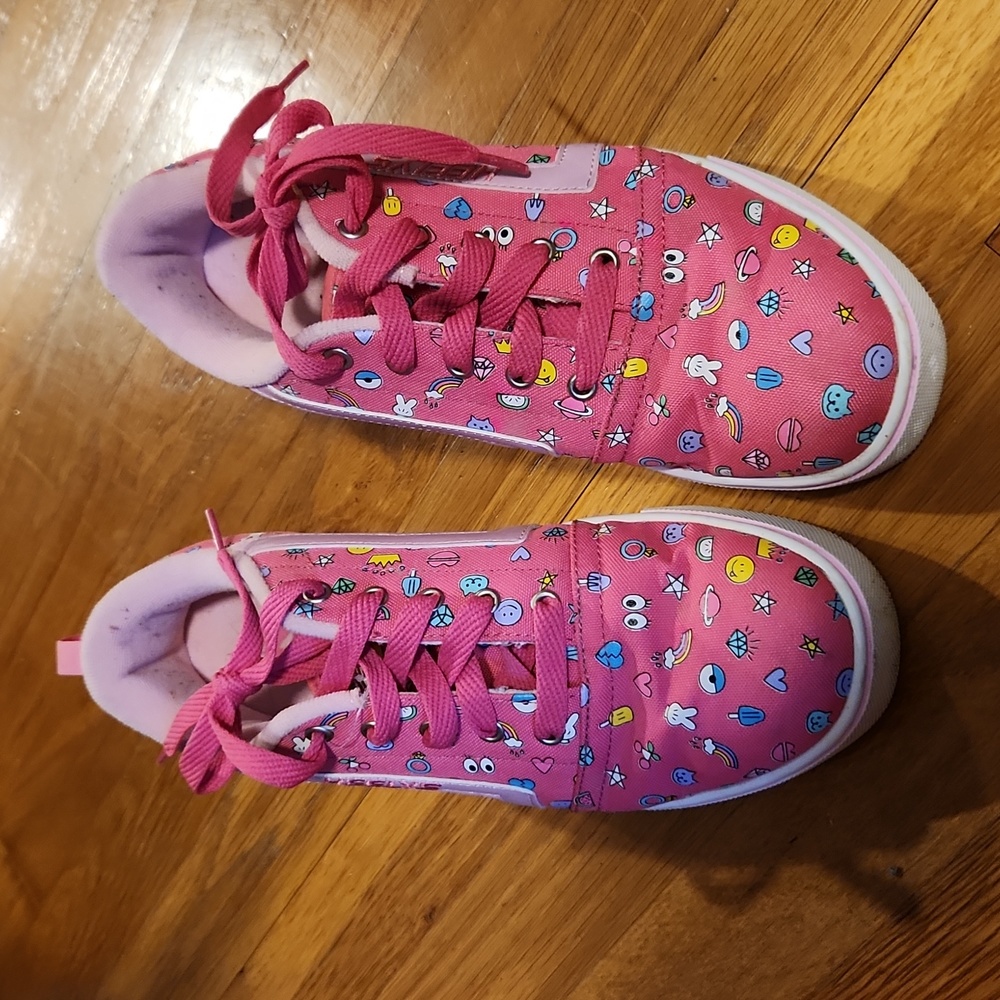 Heelys sneakers
